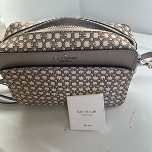 Kate spade New York camera bag